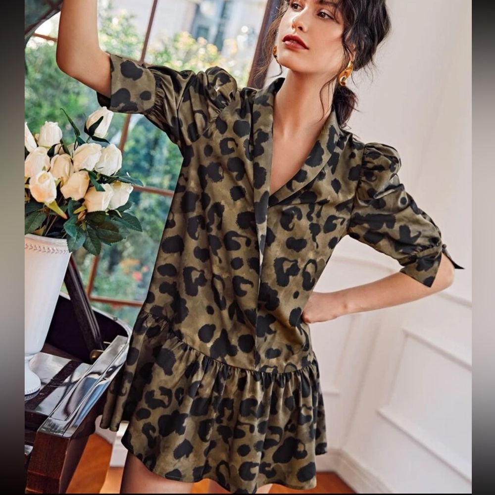 Cheetah Collard Puff Sleeve Dress